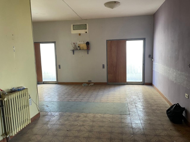 Achrafieh, Beirut, 3 Bedrooms Bedrooms, ,2 BathroomsBathrooms,Apartment,For Sale,4,2003