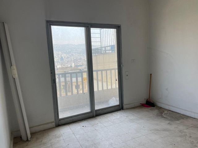 Achrafieh, Beirut, 3 Bedrooms Bedrooms, ,2 BathroomsBathrooms,Apartment,For Sale,4,2003
