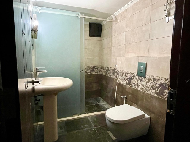 Baouchrieh, Matn, 3 Bedrooms Bedrooms, ,2 BathroomsBathrooms,Apartment,For Rent,1,2012