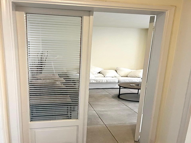 Achrafieh, Beirut, 2 Bedrooms Bedrooms, ,2 BathroomsBathrooms,Apartment,For Sale,6,2014