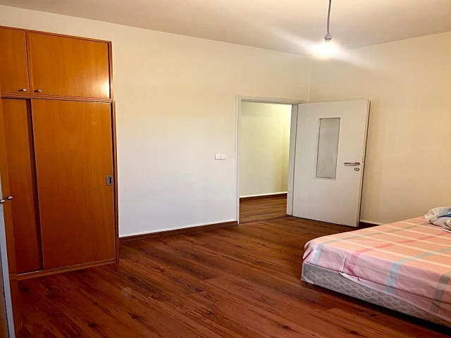 Achrafieh, Beirut, 2 Bedrooms Bedrooms, ,2 BathroomsBathrooms,Apartment,For Sale,6,2014