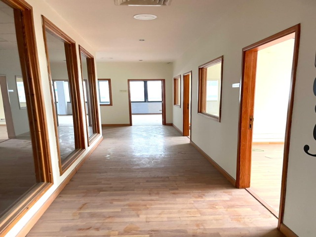 Sin el Fil, Matn, 20 Rooms Rooms,5 BathroomsBathrooms,Office,For Rent,1,2020