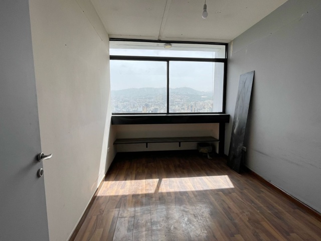 Sin el Fil, Matn, 5 Rooms Rooms,1 BathroomBathrooms,Office,For Rent,10,2023