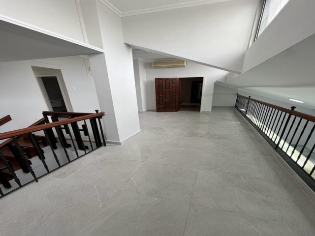 Zouk Mikhael, Keserwan, 4 Bedrooms Bedrooms, ,6 BathroomsBathrooms,Apartment,For Sale,2029