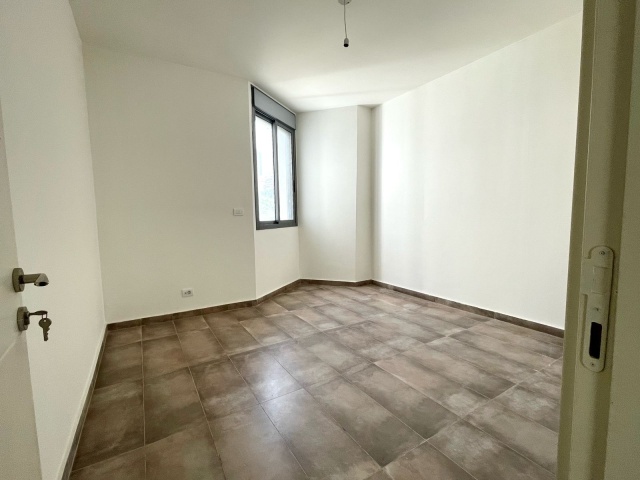 Achrafieh, Beirut, 2 Bedrooms Bedrooms, ,1 BathroomBathrooms,Apartment,For Sale,1,2033