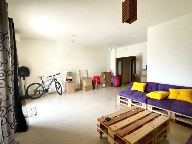 Baouchrieh, Matn, 3 Bedrooms Bedrooms, ,2 BathroomsBathrooms,Apartment,For Sale,9,2053