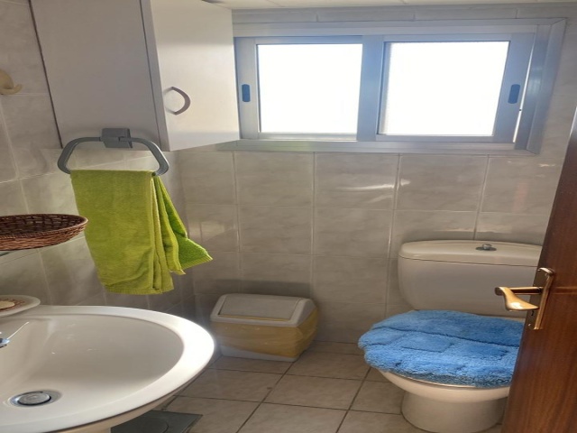 Sioufi, Beirut, 3 Bedrooms Bedrooms, ,2 BathroomsBathrooms,Apartment,For Sale,9,2058