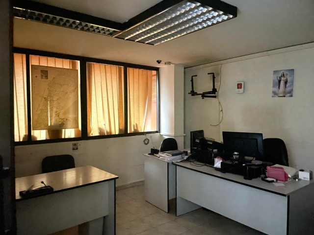 Sin el Fil, Matn, 7 Rooms Rooms,2 BathroomsBathrooms,Warehouse,For Sale,2076