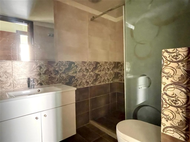 Sin el Fil, Matn, 2 Bedrooms Bedrooms, ,2 BathroomsBathrooms,Apartment,For Rent,6,2080