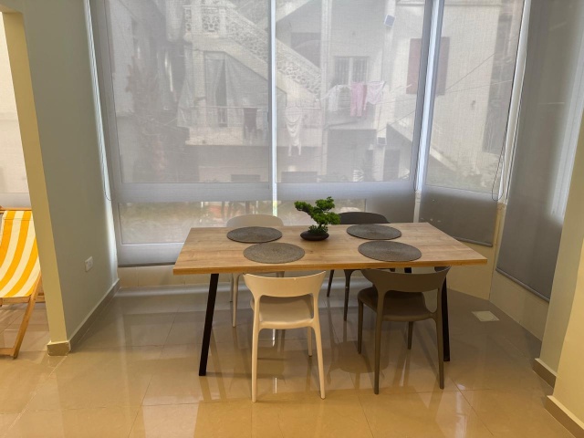 Mar Mikhael, Beirut, 2 Bedrooms Bedrooms, ,2 BathroomsBathrooms,Apartment,For Rent,2101