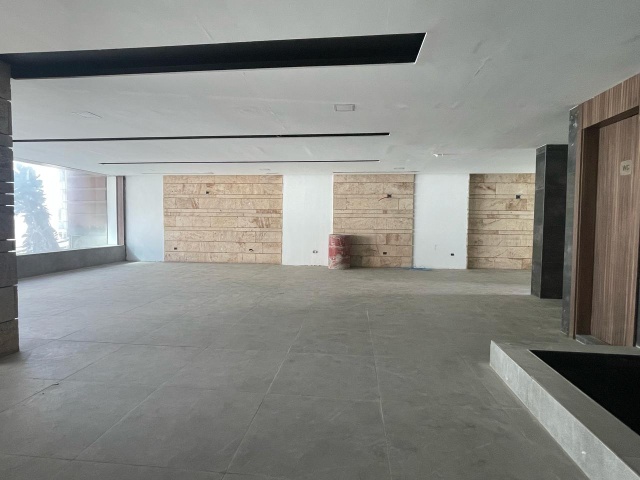 Dekwaneh, Matn, 2 Rooms Rooms,4 BathroomsBathrooms,Showroom,For Rent,2109