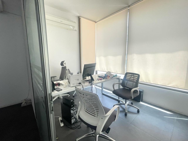 Sin el Fil, Matn, 6 Rooms Rooms,2 BathroomsBathrooms,Office,For Rent,1,2117