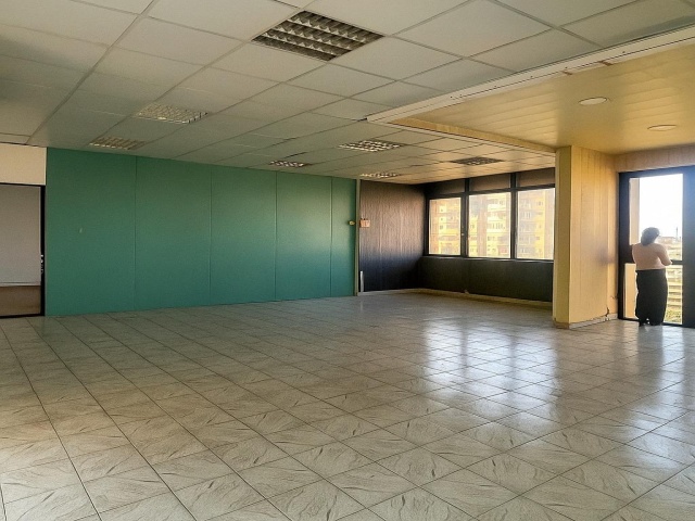 Sadd El Baouchrieh, Matn, 2 Rooms Rooms,2 BathroomsBathrooms,Office,For Rent,4,2203