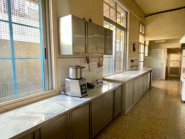 Achrafieh, ,2 BathroomsBathrooms,Warehouse,For Rent,2240