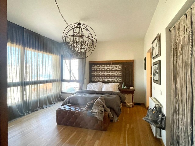 Achrafieh, 4 Bedrooms Bedrooms, ,7 BathroomsBathrooms,Apartment,For Rent,8,2256