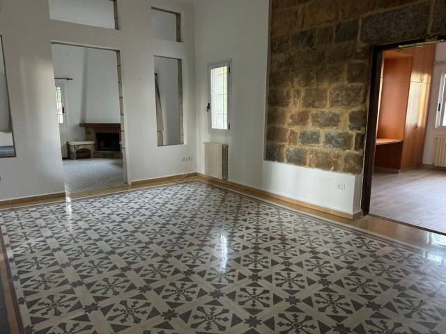 Bologna, Matn, 2 Bedrooms Bedrooms, ,2 BathroomsBathrooms,Apartment,For Rent,2277
