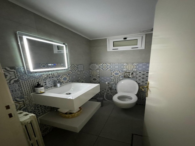 Bologna, Matn, 2 Bedrooms Bedrooms, ,2 BathroomsBathrooms,Apartment,For Rent,2277