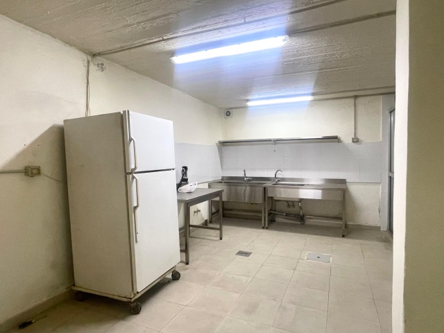 Jdeideh, Matn, 2 Rooms Rooms,1 BathroomBathrooms,Warehouse,For Sale,2288