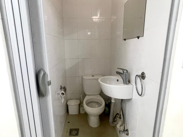Jdeideh, Matn, 2 Rooms Rooms,1 BathroomBathrooms,Warehouse,For Rent,2289