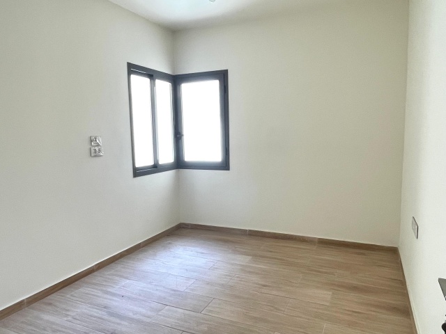 Achrafieh, 2 Bedrooms Bedrooms, 2 Rooms Rooms,2 BathroomsBathrooms,Apartment,For Sale,3,2293
