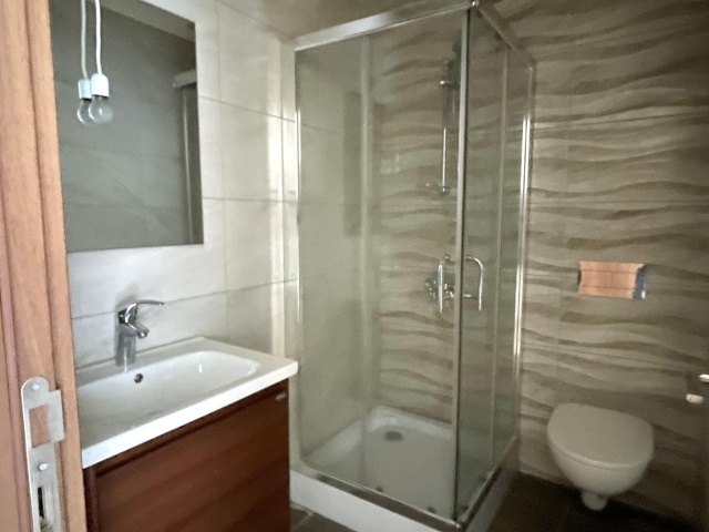 Achrafieh, 2 Bedrooms Bedrooms, 2 Rooms Rooms,2 BathroomsBathrooms,Apartment,For Sale,3,2293