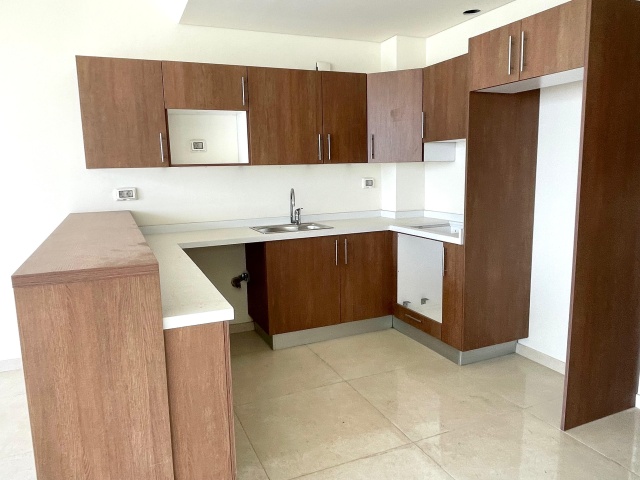 Achrafieh, 2 Bedrooms Bedrooms, 2 Rooms Rooms,2 BathroomsBathrooms,Apartment,For Sale,3,2293