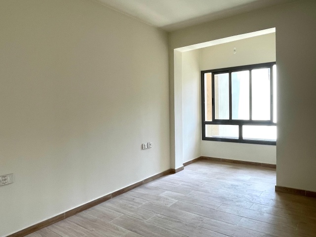 Achrafieh, 2 Bedrooms Bedrooms, 2 Rooms Rooms,2 BathroomsBathrooms,Apartment,For Sale,3,2293