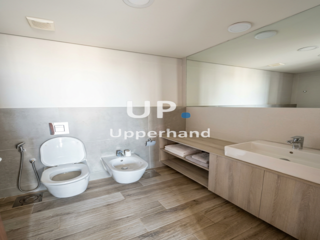 Achrafieh, 3 Bedrooms Bedrooms, ,3 BathroomsBathrooms,Apartment,For Sale,1,2306