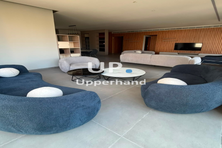 Achrafieh, 3 Bedrooms Bedrooms, ,3 BathroomsBathrooms,Apartment,For Rent,5,2307