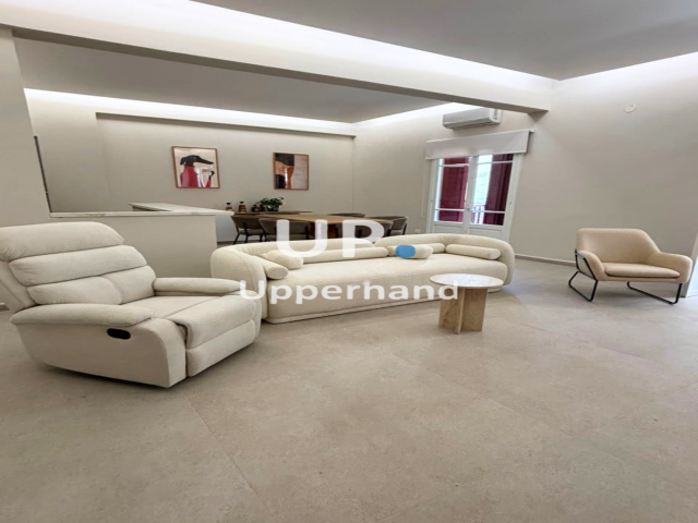 Achrafieh, 3 Bedrooms Bedrooms, ,2 BathroomsBathrooms,Apartment,For Sale,1,2314