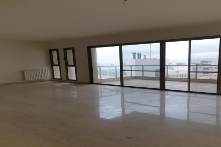 Sioufi, Beirut, 3 Bedrooms Bedrooms, 5 Rooms Rooms,4 BathroomsBathrooms,Apartment,For Rent,7,1046