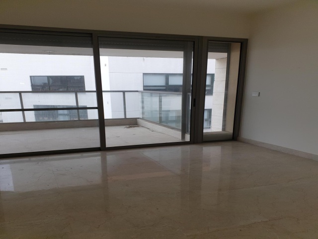 Sioufi, Beirut, 3 Bedrooms Bedrooms, 5 Rooms Rooms,4 BathroomsBathrooms,Apartment,For Rent,7,1046