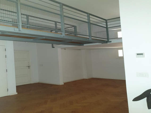 Sioufi, Beirut, 3 Bedrooms Bedrooms, 5 Rooms Rooms,4 BathroomsBathrooms,Apartment,For Rent,4,1047