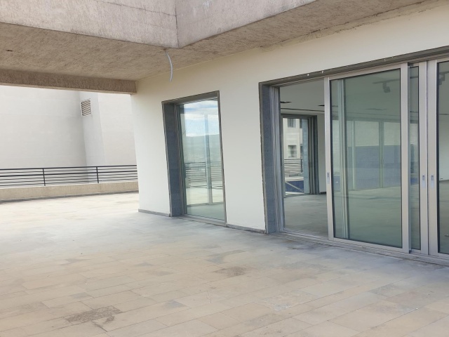 Sioufi, Sassine, Beirut, 4 Bedrooms Bedrooms, 6 Rooms Rooms,4 BathroomsBathrooms,Apartment,For Sale,10,1048