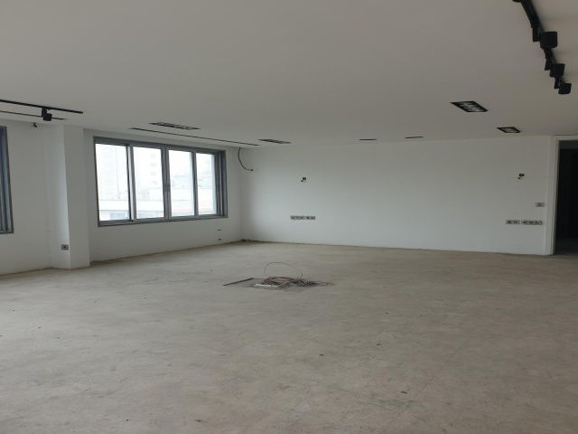 Sioufi, Sassine, Beirut, 4 Bedrooms Bedrooms, 6 Rooms Rooms,4 BathroomsBathrooms,Apartment,For Sale,10,1048