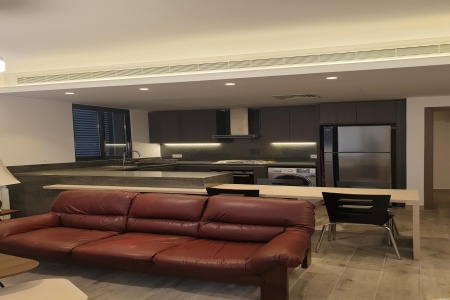 Achrafieh, Beirut, 2 Bedrooms Bedrooms, 3 Rooms Rooms,3 BathroomsBathrooms,Apartment,For Rent,3,1052