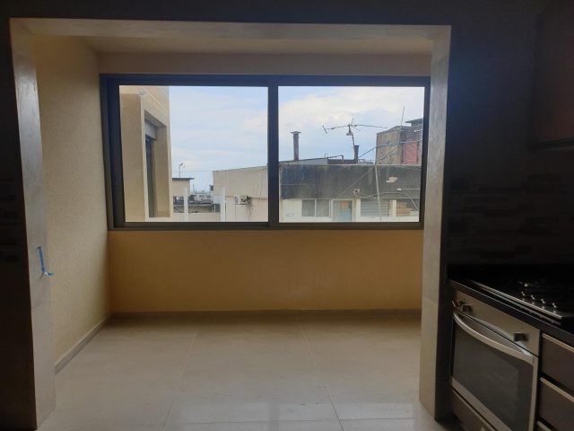 Achrafieh, 2 Bedrooms Bedrooms, 3 Rooms Rooms,3 BathroomsBathrooms,Apartment,For Rent,4,1054