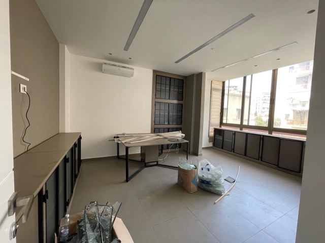 Sin el Fil, Matn, 6 Rooms Rooms,2 BathroomsBathrooms,Office,For Rent,2,1063