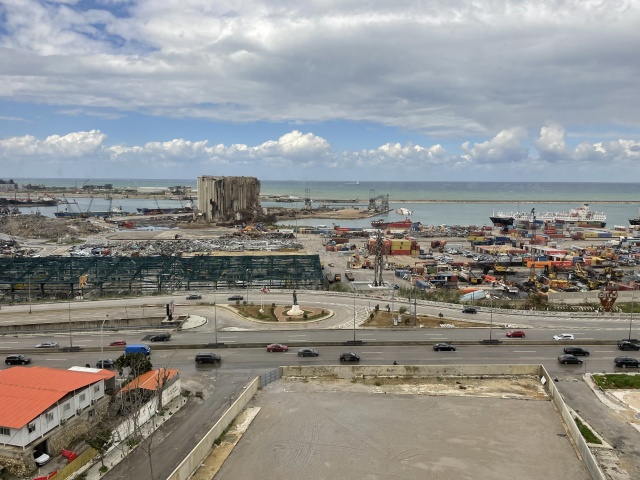 Achrafieh, Beirut, 10 Rooms Rooms,2 BathroomsBathrooms,Office,For Rent,4,1064