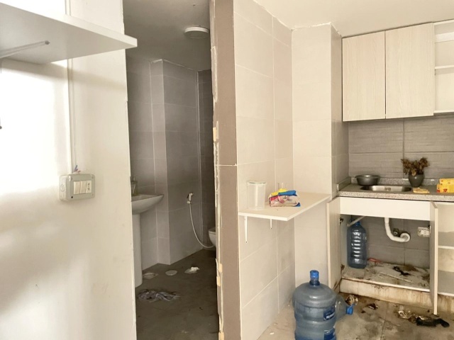 Sin el Fil, Matn, 2 Rooms Rooms,2 BathroomsBathrooms,Showroom,For Rent,1065