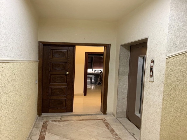 Monot, Beirut, 4 Bedrooms Bedrooms, 6 Rooms Rooms,5 BathroomsBathrooms,Apartment,For Rent,5,1069