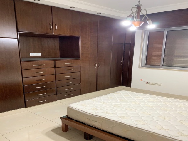 Monot, Beirut, 4 Bedrooms Bedrooms, 6 Rooms Rooms,5 BathroomsBathrooms,Apartment,For Rent,5,1069