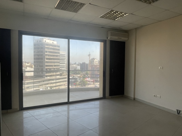 Sin el Fil, Matn, 7 Rooms Rooms,2 BathroomsBathrooms,Office,For Rent,7,1079