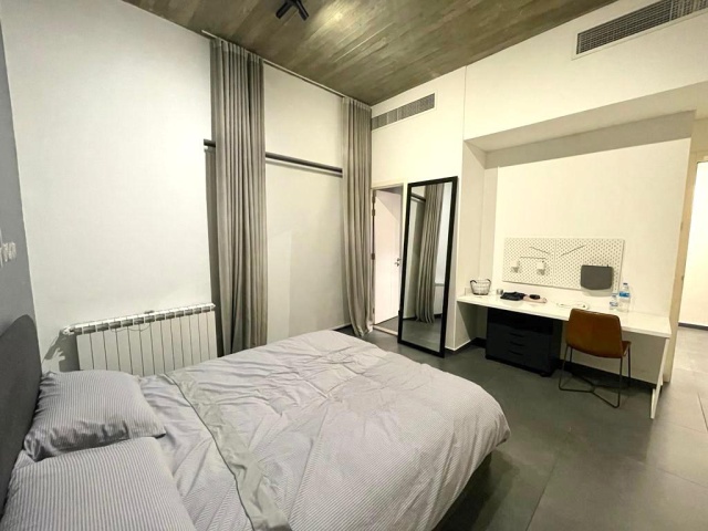 Achrafieh, 3 Bedrooms Bedrooms, 5 Rooms Rooms,5 BathroomsBathrooms,Apartment,For Sale,1115