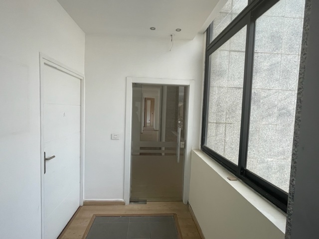 Sin el Fil, Matn, 7 Rooms Rooms,2 BathroomsBathrooms,Office,For Rent,5,1119