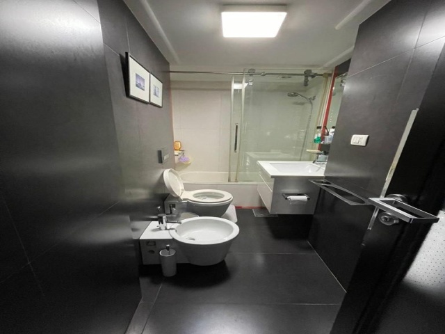 Achrafieh, 1 Bedroom Bedrooms, 3 Rooms Rooms,2 BathroomsBathrooms,Apartment,For Rent,2,1121