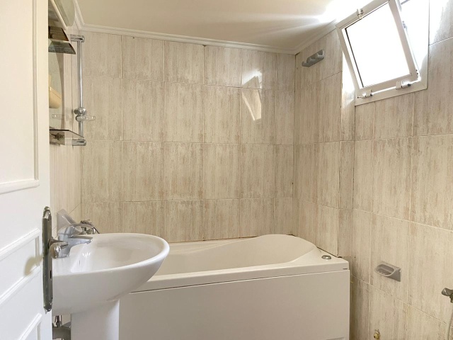 Hazmieh, Baabda, 3 Bedrooms Bedrooms, 6 Rooms Rooms,4 BathroomsBathrooms,Apartment,For Rent,2,1129