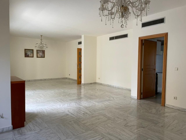 Hazmieh, Baabda, 3 Bedrooms Bedrooms, 6 Rooms Rooms,4 BathroomsBathrooms,Apartment,For Rent,2,1129