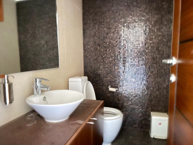 Sin el Fil, Matn, 6 Rooms Rooms,2 BathroomsBathrooms,Office,For Rent,8,1131