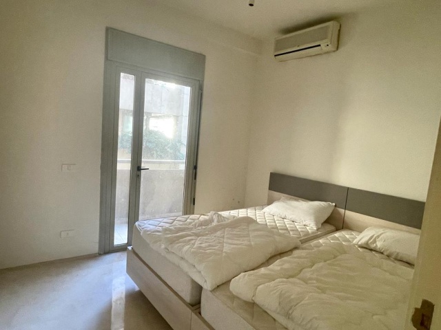 Clemenceau, Ras Beirut, Beirut, 2 Bedrooms Bedrooms, 4 Rooms Rooms,2 BathroomsBathrooms,Apartment,For Rent,1,1132
